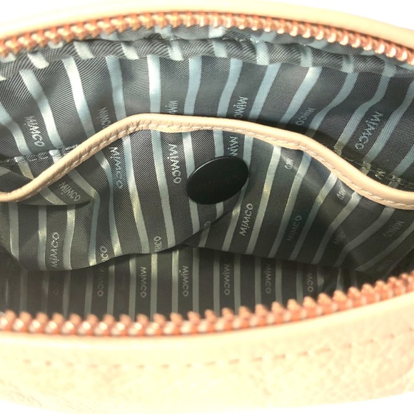 MIMCO Modify Genuine Leather Blush Rose Gold Cross Body / Hip Bag - Picture 4 of 11